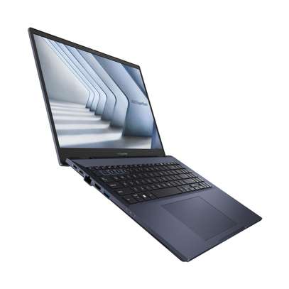 Asus Expertbook B5 Flip Core i7 16GB/1TB/13.3" Laptop
